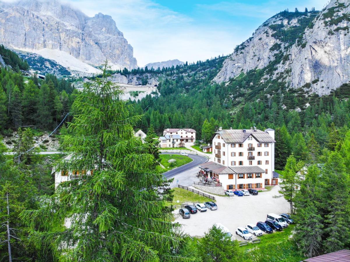 Hotel Al Sasso Di Stria Andraz 외부 사진